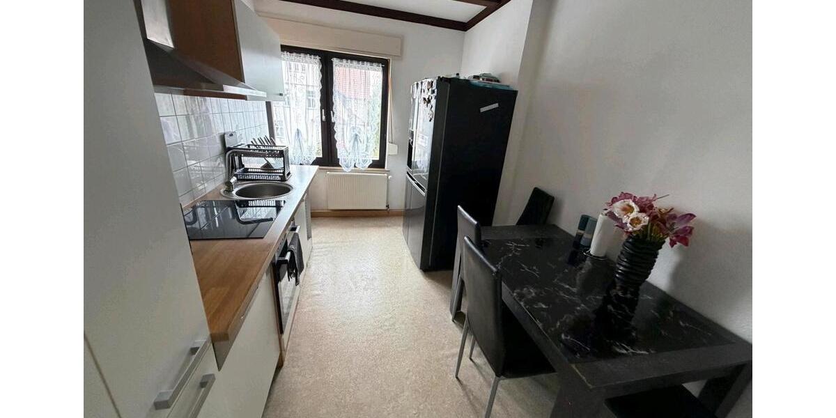 Etagenwohnung Halle - 3 Zimmer, 63 m&sup2;, 570&euro; | Angebot:26528621