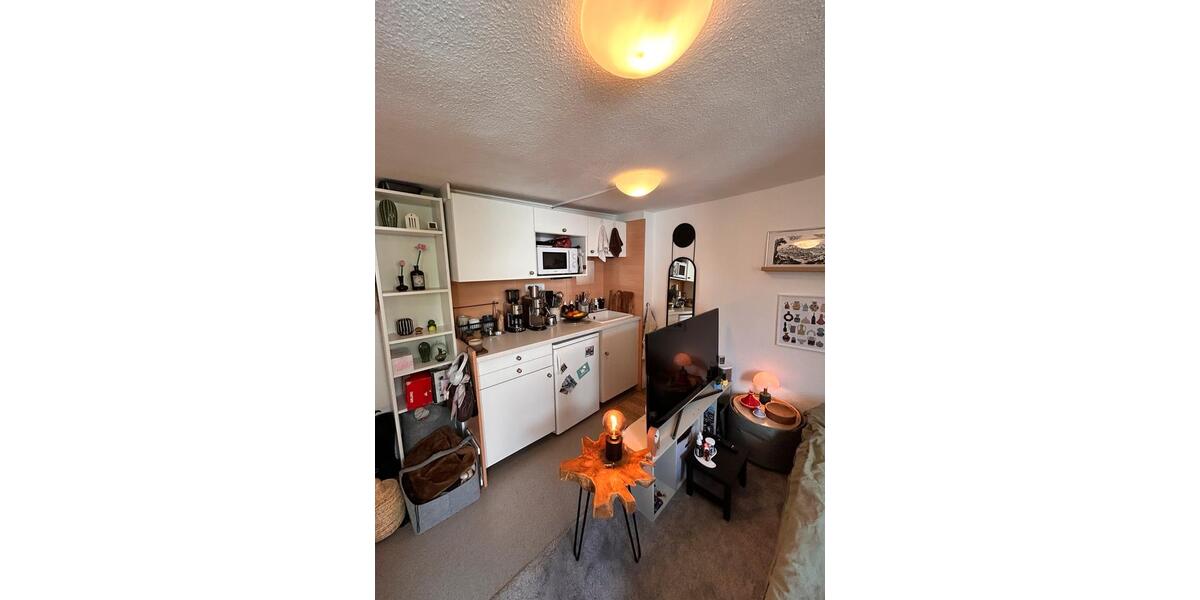 Etagenwohnung Marburg - 1 Zimmer, 15 m&sup2;, 435&euro; | Angebot:26649779