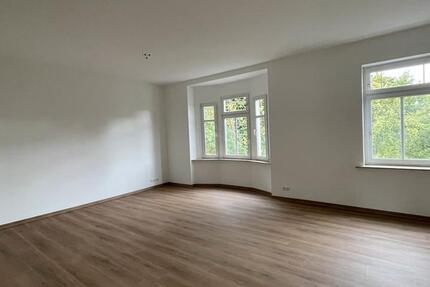 Wohnung Crimmitschau - 4 Zimmer, 100 m&sup2;, 850&euro; | Angebot:24793871