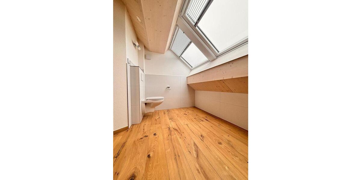 Dachgeschoßwohnung Öpfingen - 2 Zimmer, 53 m&sup2;, 680&euro; | Angebot:25860134