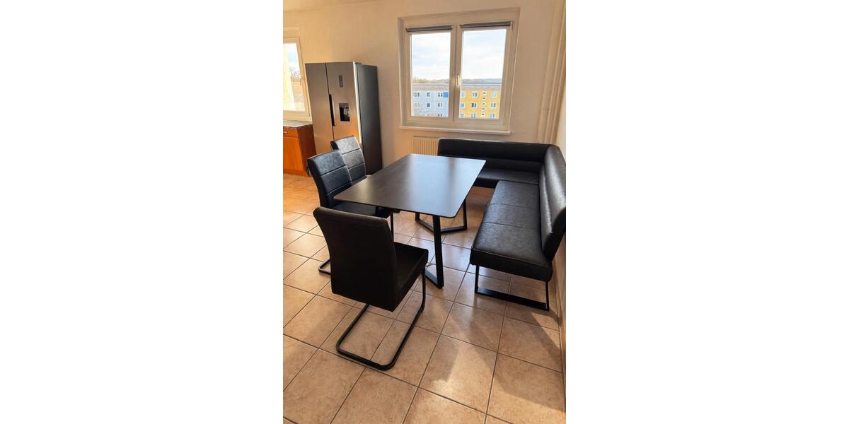 Wohnen auf Zeit Neubrandenburg - 1 Zimmer, 150 m&sup2;, 365&euro; | Angebot:25137078