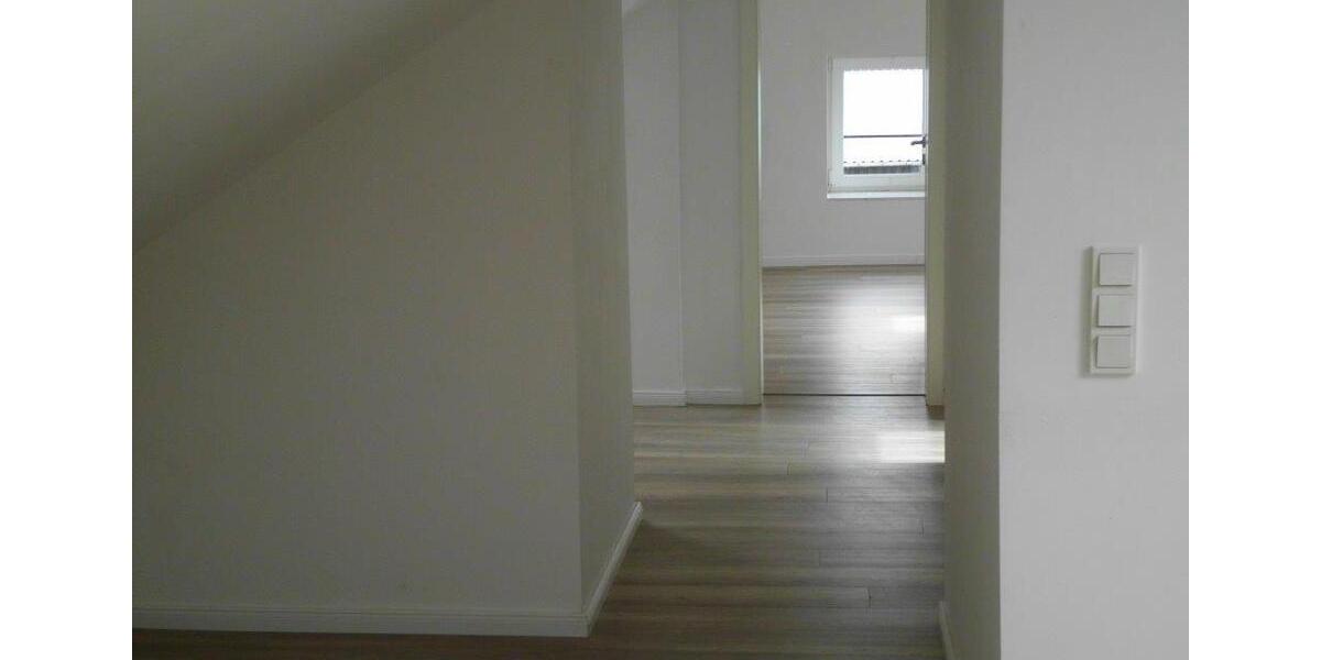 Dachgeschoßwohnung Beckdorf - 2 Zimmer, 59 m&sup2;, 535&euro; | Angebot:26636406