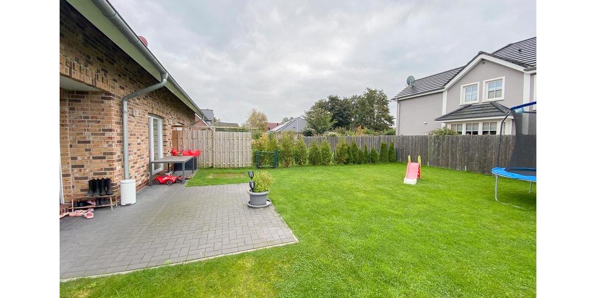 Doppelhaushälfte Jever - 4 Zimmer, 118 m&sup2;, 1.300&euro; | Angebot:25637704