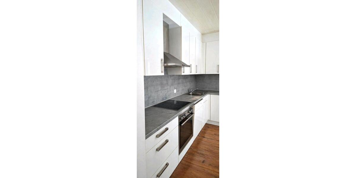 Etagenwohnung Untergruppenbach - 3 Zimmer, 120 m&sup2;, 1.400&euro; | Angebot:26302548