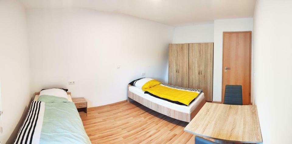 Wohnen auf Zeit Groß-Gerau Gerau - 9 Zimmer, 18 m&sup2;, 15&euro; | Angebot:23614315