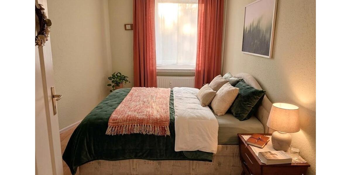 Erdgeschoßwohnung Lößnitz - 3 Zimmer, 76 m&sup2;, 360&euro; | Angebot:26001996