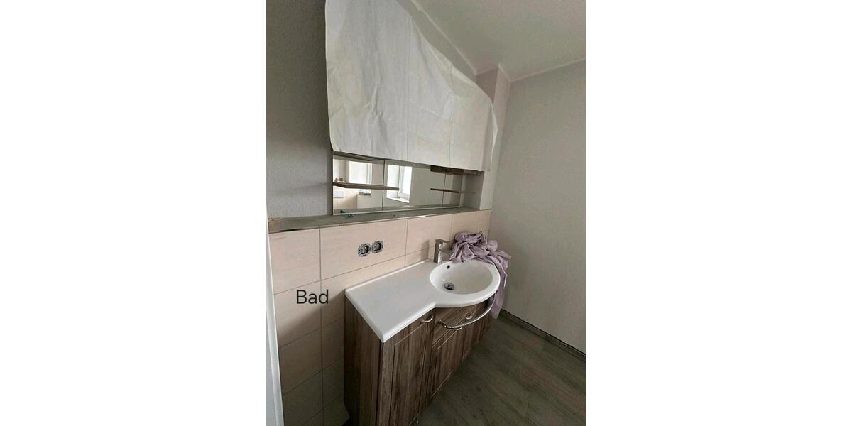 Erdgeschoßwohnung Wunstorf - 4 Zimmer, 120 m&sup2;, 1.740&euro; | Angebot:26051393