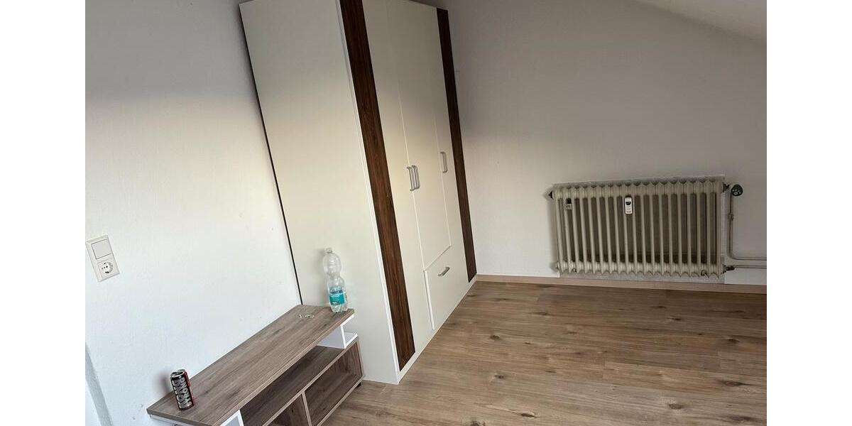 Etagenwohnung Gerlingen - 2 Zimmer, 1 m&sup2;, 980&euro; | Angebot:24373581
