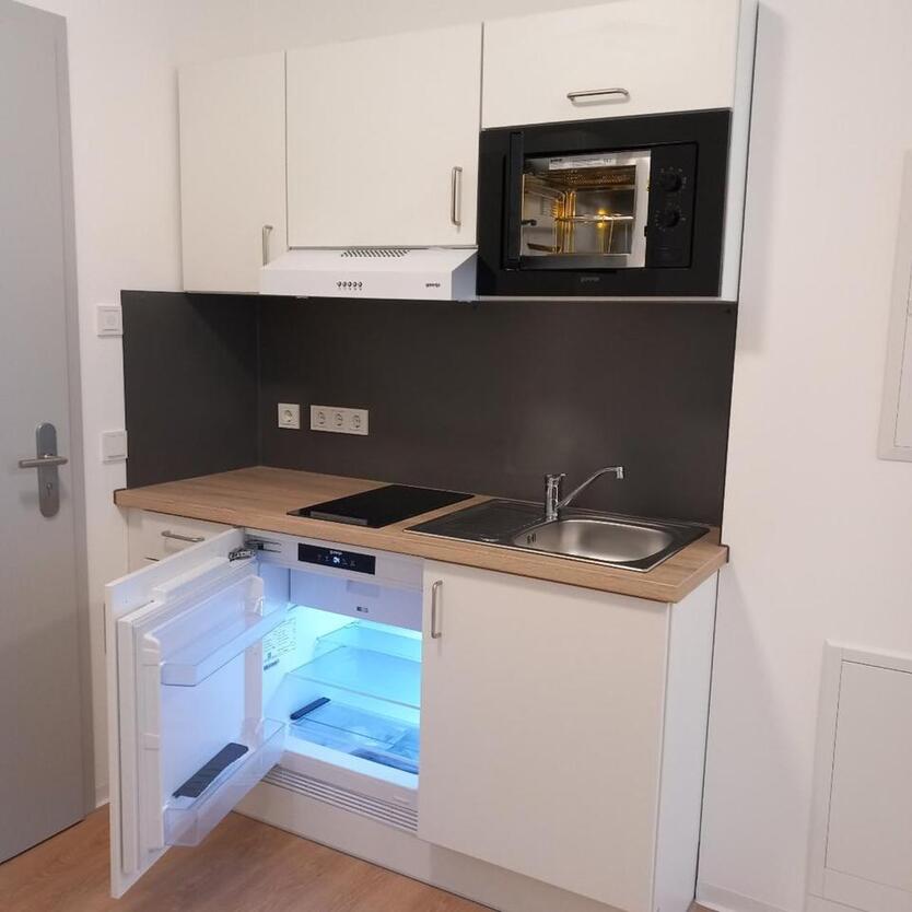 Studentenapartment, Studenten Wohnung, Student Apartment for rent zimmer