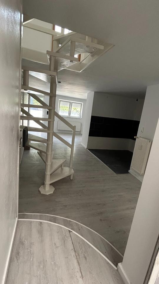 4-Zimmer-Maisonette mit Gartenterrasse in Grevenbroich zur Miete