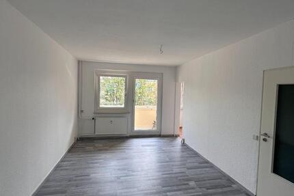 Wohnung Zschopau - 2 Zimmer, 48 m&sup2;, 288&euro; | Angebot:25080154