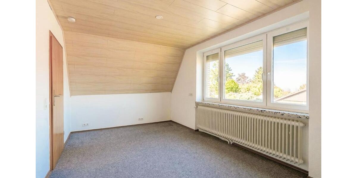 Etagenwohnung Schneverdingen - 5 Zimmer, 123 m&sup2;, 1.200&euro; | Angebot:25793264