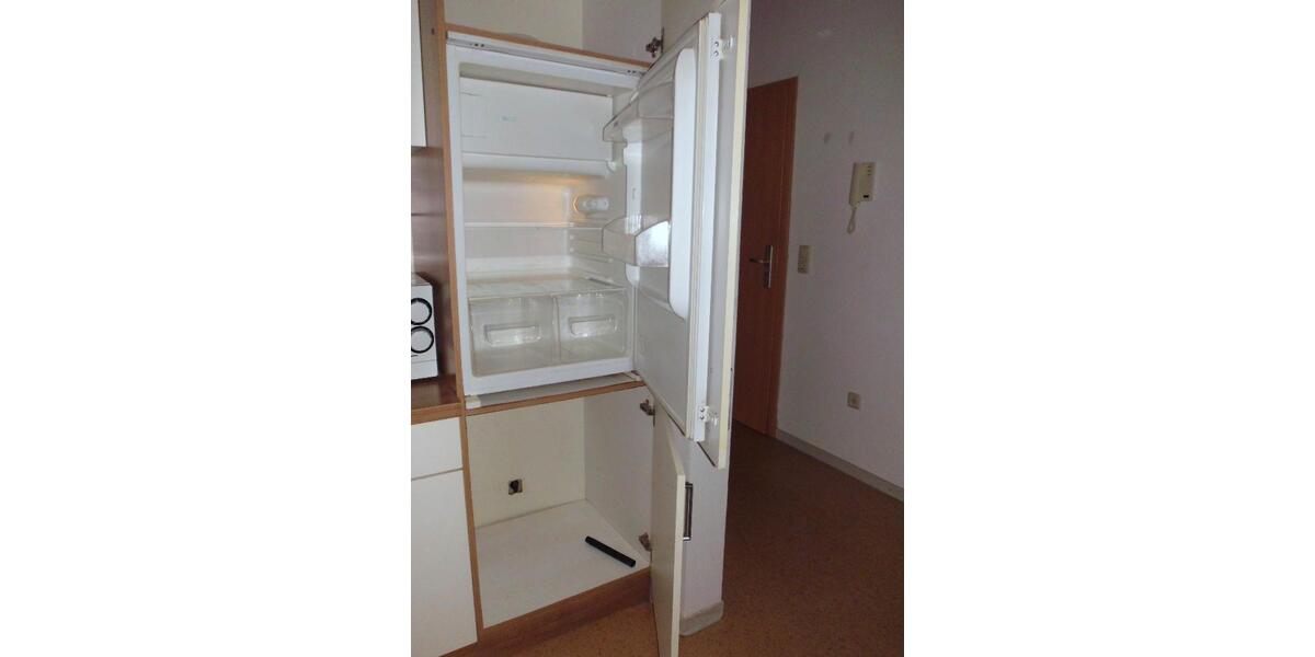 SUCHE NACHMIETER - 2-Zi-Mietwohnung - Schweriner Viertel - 18273 Güstrow - im 2.OG re. - Etagenwohnung Güstrow Schweriner Vorstadt | Angebot:27245006