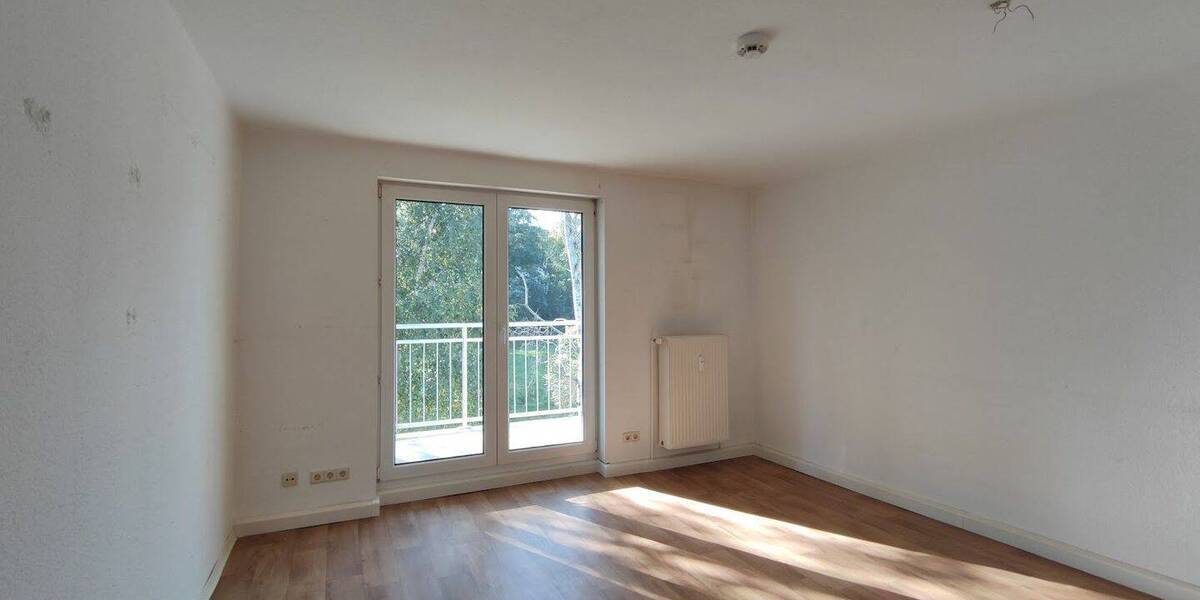 Etagenwohnung Zeitz - 3 Zimmer, 58 m&sup2;, 325&euro; | Angebot:26093142