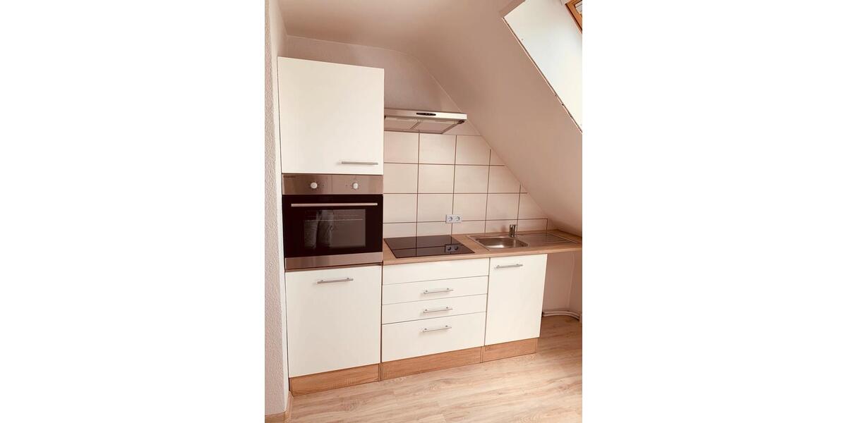 Dachgeschoßwohnung Homburg - 2 Zimmer, 67 m&sup2;, 630&euro; | Angebot:26536787