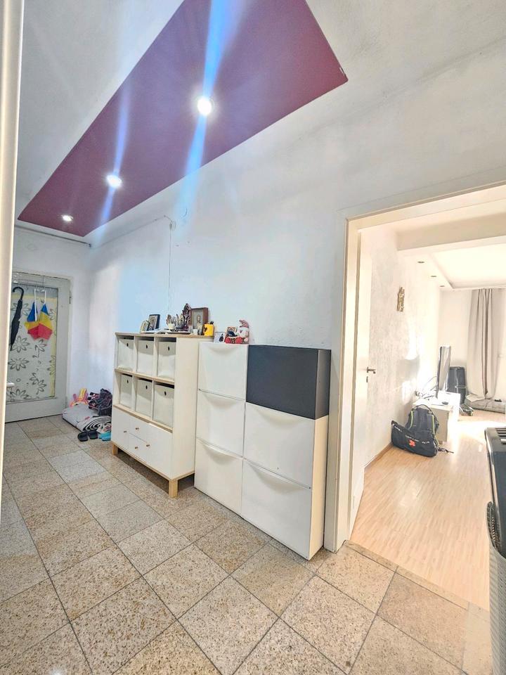 Sehr große 2 Zimmer Wohnung in Ludwigshafen Hemshof zu vermieten