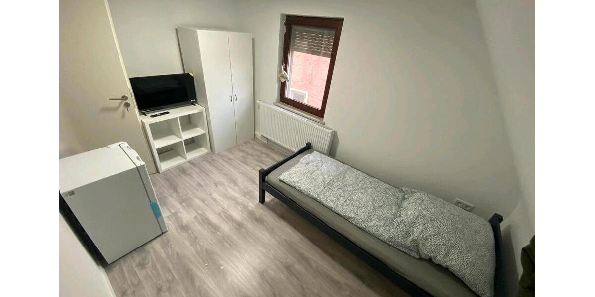 Monteurhaus · Monteurzimmer · Monteurwohnung Dettelbach 8 zimmer