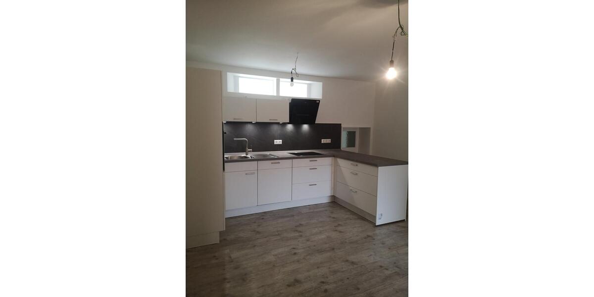 Erdgeschoßwohnung Kehl - 3 Zimmer, 130 m&sup2;, 1.450&euro; | Angebot:25710210