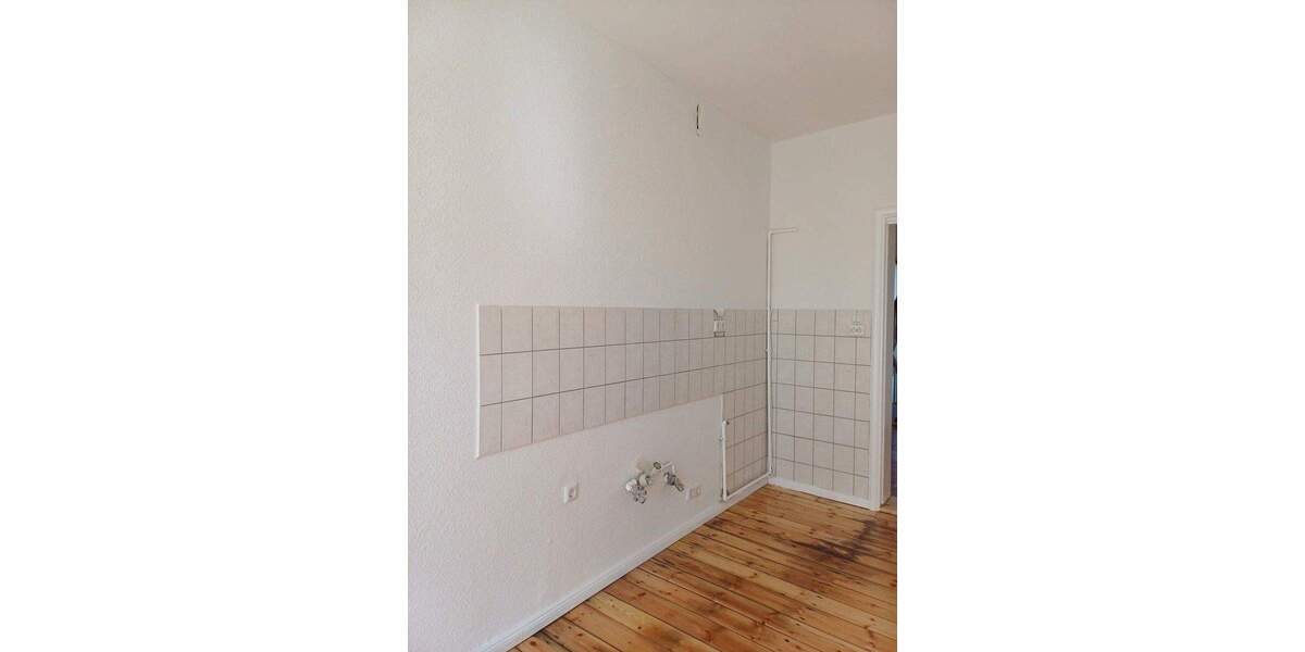Etagenwohnung Rathenow Nordsiedlung - 2 Zimmer, 58 m&sup2;, 525&euro; | Angebot:25699632