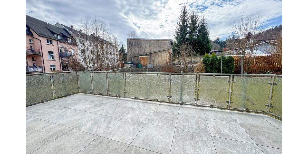 Etagenwohnung Aue - 2 Zimmer, 64 m&sup2;, 387&euro; | Angebot:25776719