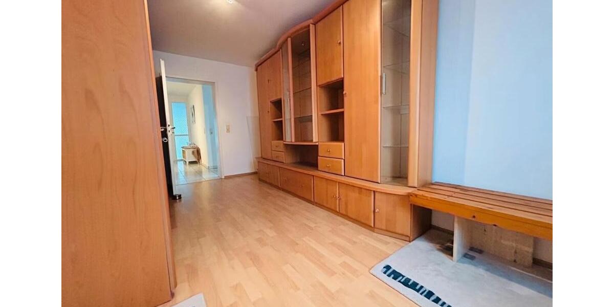 Etagenwohnung Crailsheim - 4 Zimmer, 105 m&sup2;, 1.050&euro; | Angebot:26272297