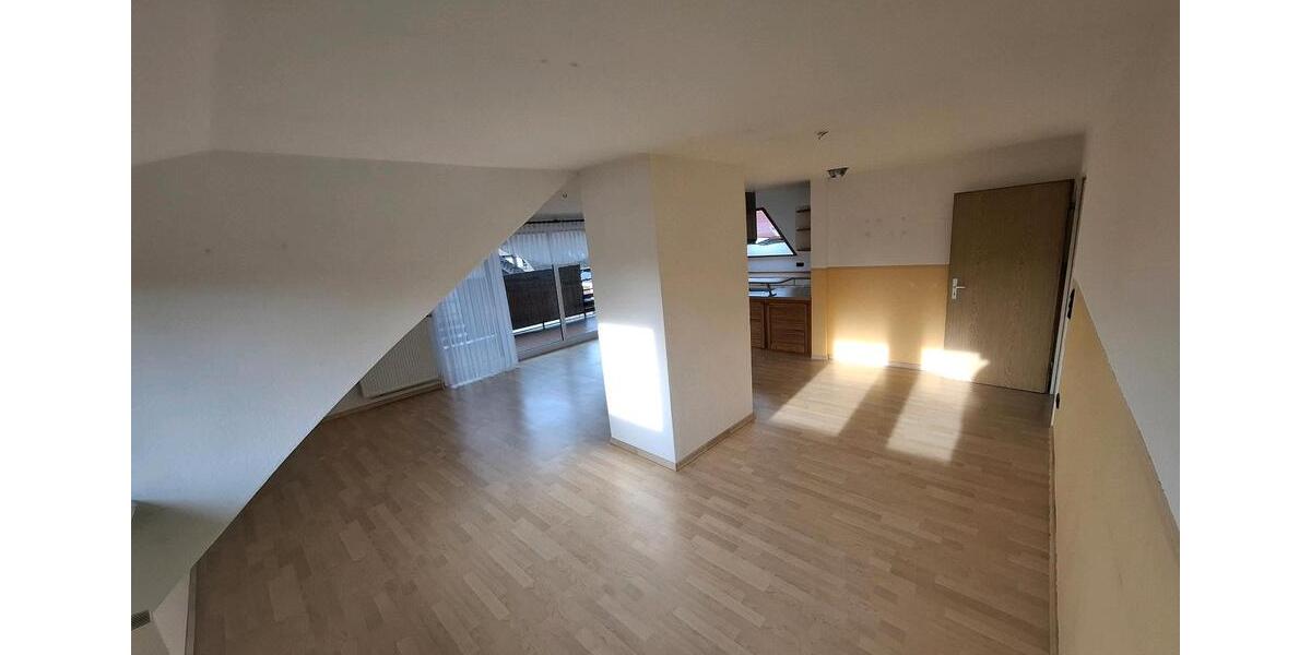 Dachgeschoßwohnung Goslar OS Hahnenklee-Bockswiese - 4 Zimmer, 91 m&sup2;, 725&euro; | Angebot:24836622