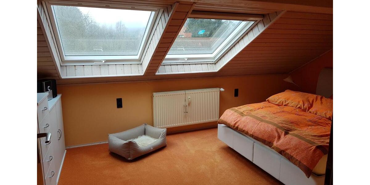 Dachgeschoßwohnung Biebergemünd - 3.5 Zimmer, 110 m&sup2;, 900&euro; | Angebot:24802261