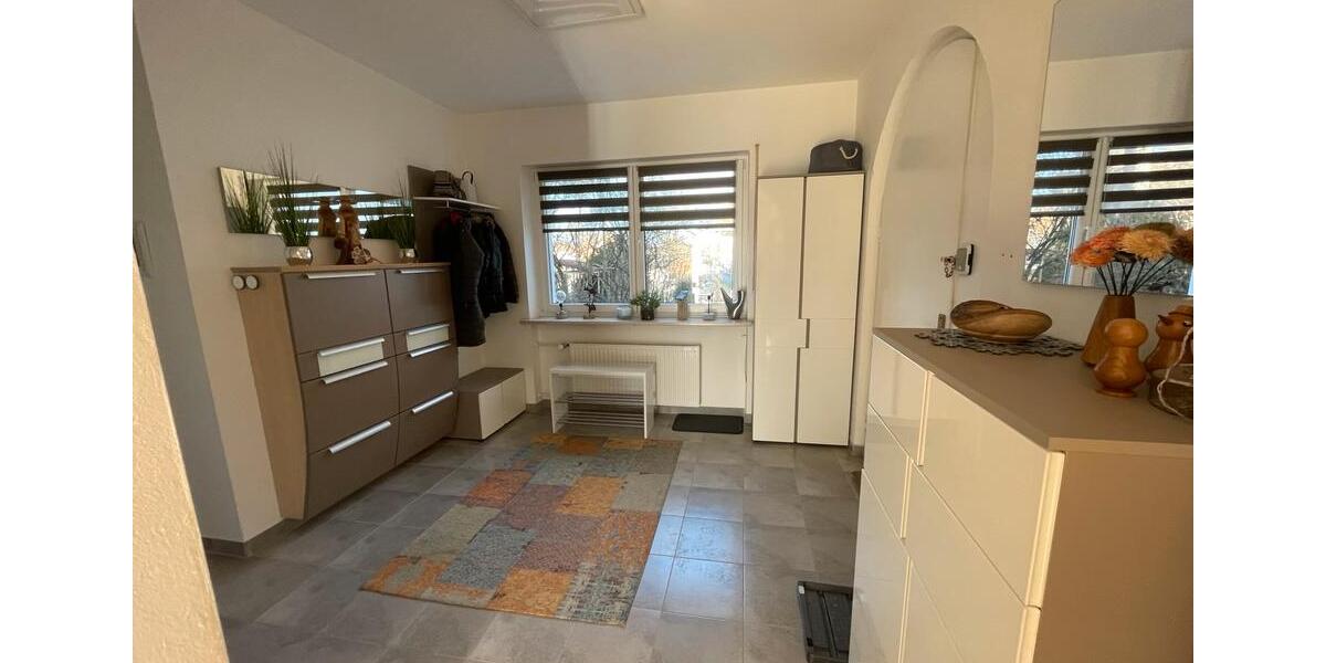 Einfamilienhaus Straßlach-Dingharting Dingharting - 5 Zimmer, 203 m&sup2;, 3.400&euro; | Angebot:24550507