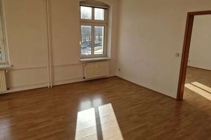 Wohnung Frankfurt (Oder) - 4 Zimmer, 86 m&sup2;, 640&euro; | Angebot:25273019