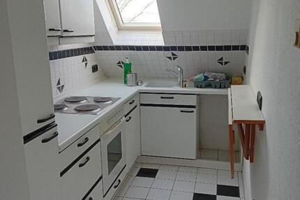 möblierte Wohnung ganz oben in Unter - Frintrop 2 zimmer