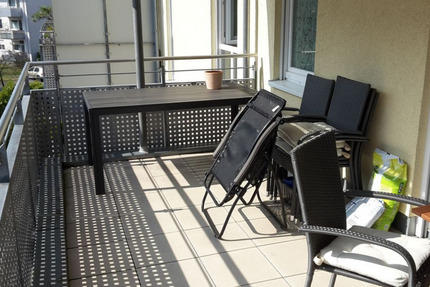 1-Zimmer-Wohnung mit Balkon zimmer