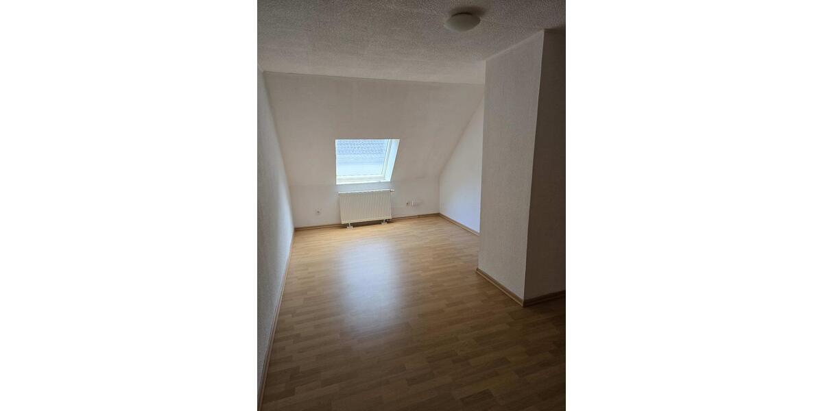 Etagenwohnung Sulzbach (Saar) - 3 Zimmer, 50 m&sup2;, 400&euro; | Angebot:26413180