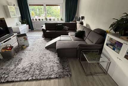 Wohnung Duisburg Mittelmeiderich - 4 Zimmer, 126 m&sup2;, 950&euro; | Angebot:26588990