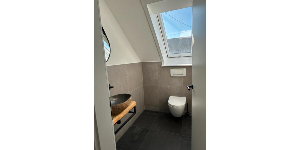 Dachgeschoßwohnung Auenwald - 4 Zimmer, 133 m&sup2;, 1.490&euro; | Angebot:26288235