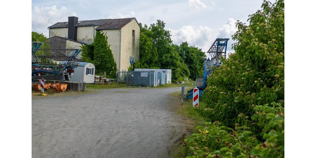 Gewerbeobjekt Tülau - 200&euro; | Angebot:23647043