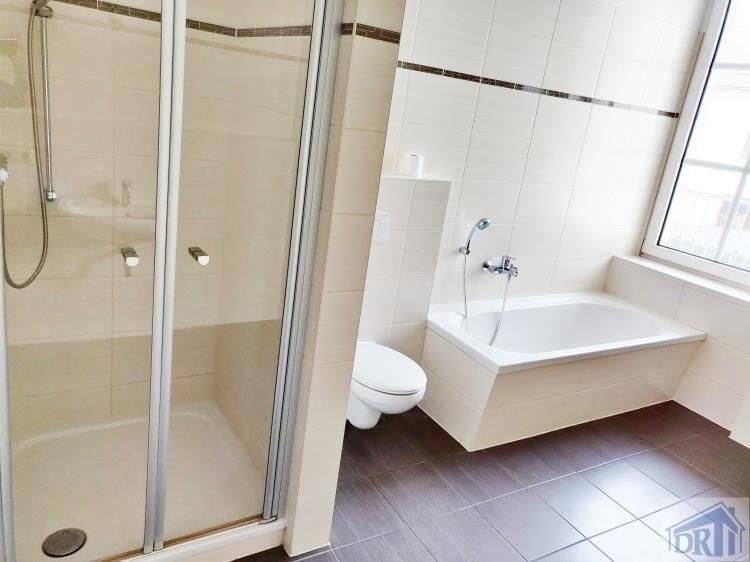 Etagenwohnung Löbau - 4 Zimmer, 151 m&sup2;, 910&euro; | Angebot:25692995