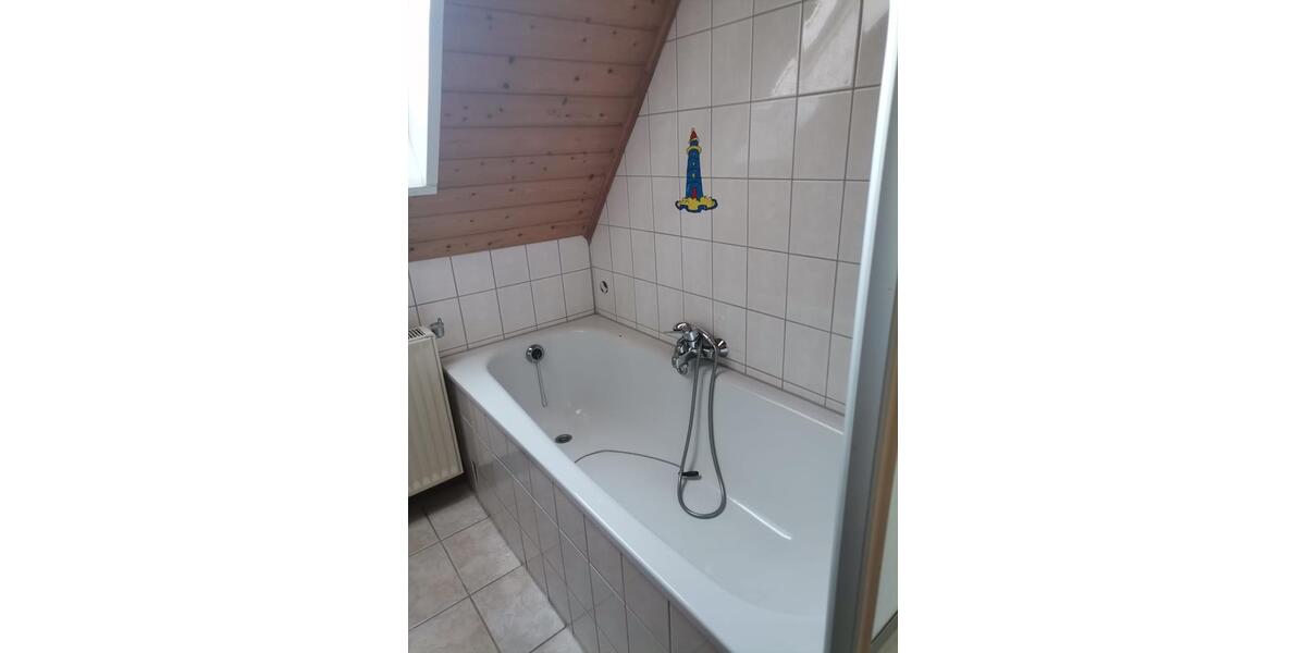 Etagenwohnung Frankenberg (Eder) - 4 Zimmer, 80 m&sup2;, 700&euro; | Angebot:25945241