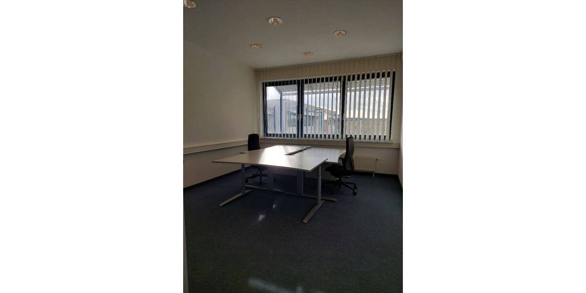 Gewerbeobjekt Zwickau Stenn - 150&euro; | Angebot:25722488
