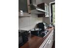 ANSPRECHENDE 3- Zimmer- Wohnung EBK, 2-MAL BALKON, GARAGE