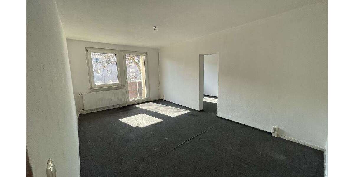 Wohnung zum Mieten in Elsterwerda 363 € 67.16 m² 3 zimmer