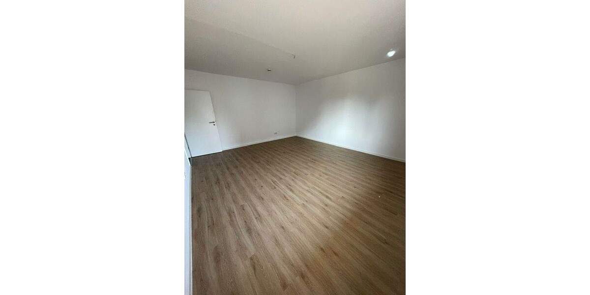 Etagenwohnung Weyhe Dreye - 3 Zimmer, 149 m&sup2;, 1.100&euro; | Angebot:25771718