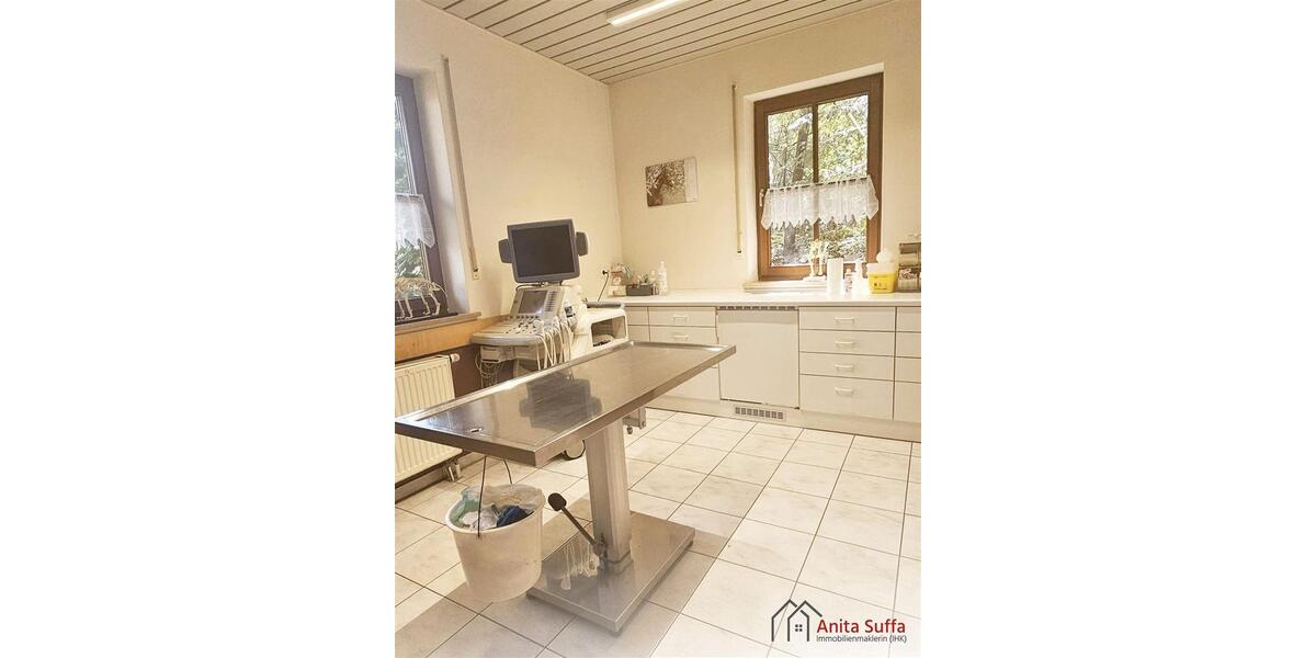 Erdgeschoßwohnung Münchsteinach - 8 Zimmer, 171 m&sup2;, 1.369&euro; | Angebot:26532045