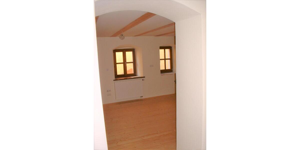 Etagenwohnung Pfreimd - 3.5 Zimmer, 113 m&sup2;, 670&euro; | Angebot:26703598