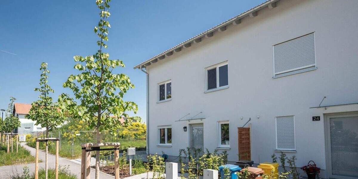 moderne Doppelhaushälfte mit Einbauküche 6 zimmer