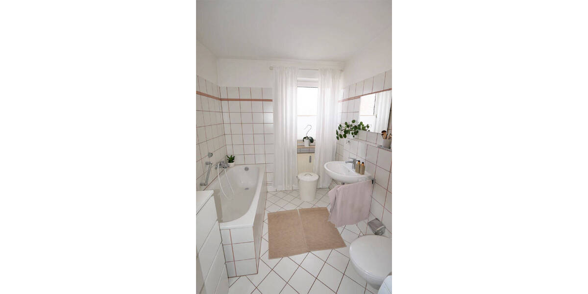Etagenwohnung Coburg Scheuerfeld - 2 Zimmer, 57 m&sup2;, 485&euro; | Angebot:26731221