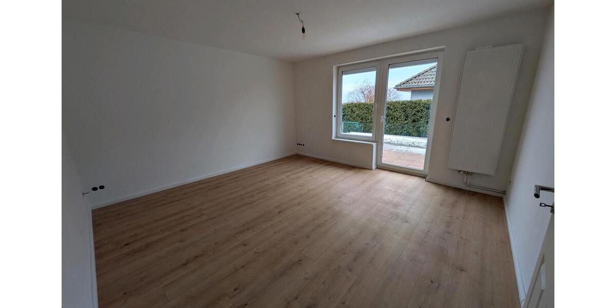 Bungalow Steinhagen - 5 Zimmer, 140 m&sup2;, 1.550&euro; | Angebot:24104387