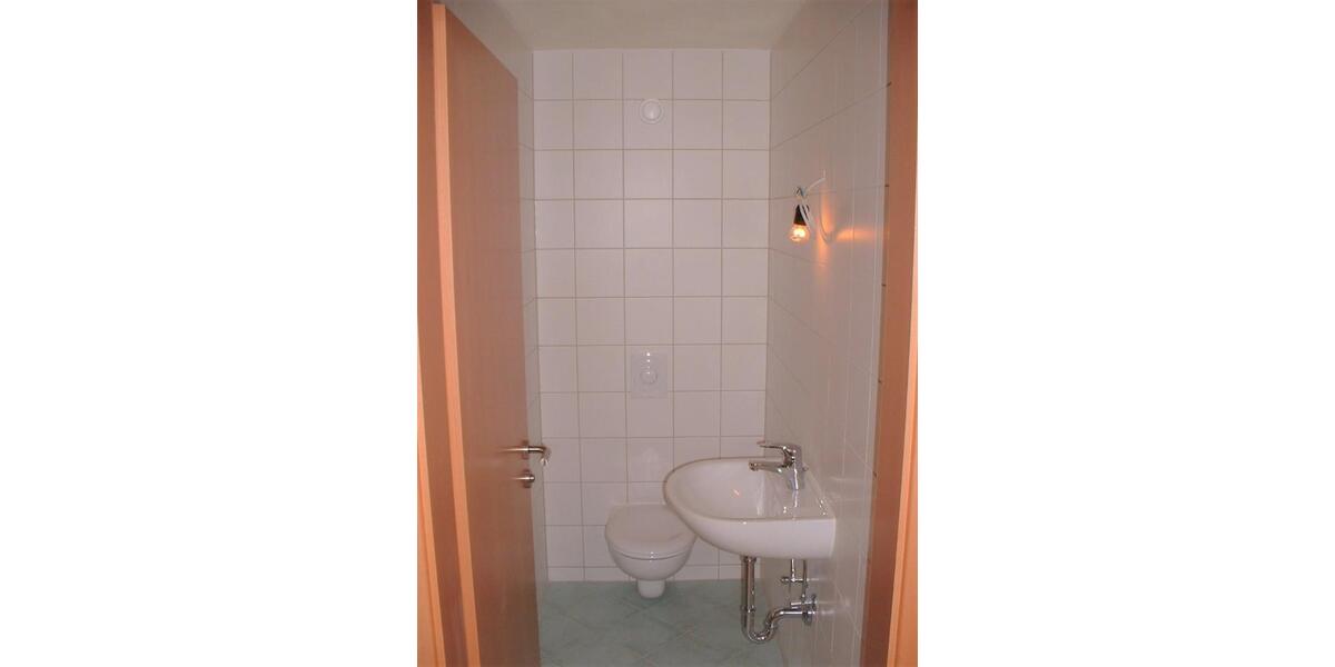 Sanierte Altbauwhg. 3,5 Zi. 113qm, besonderer Flair, Balkon, 1.OG 3.5 zimmer