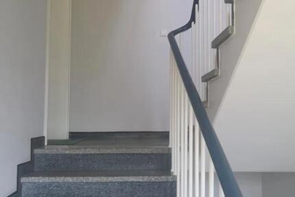 Wohnen auf Zeit Düsseldorf Düsseltal - 1 Zimmer, 12 m&sup2;, 585&euro; | Angebot:25136825