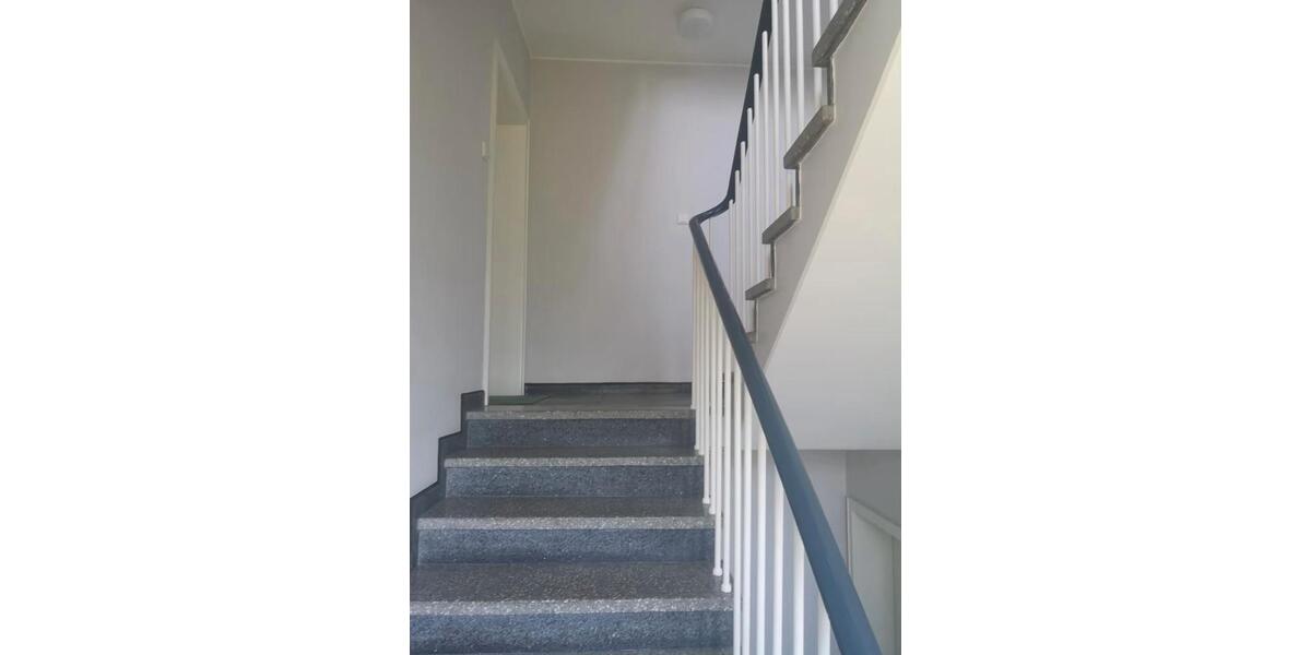 Wohnen auf Zeit Düsseldorf Düsseltal - 1 Zimmer, 12 m&sup2;, 585&euro; | Angebot:25136825