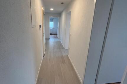Wohnung Baltmannsweiler - 4 Zimmer, 87 m&sup2;, 1.200&euro; | Angebot:26620989